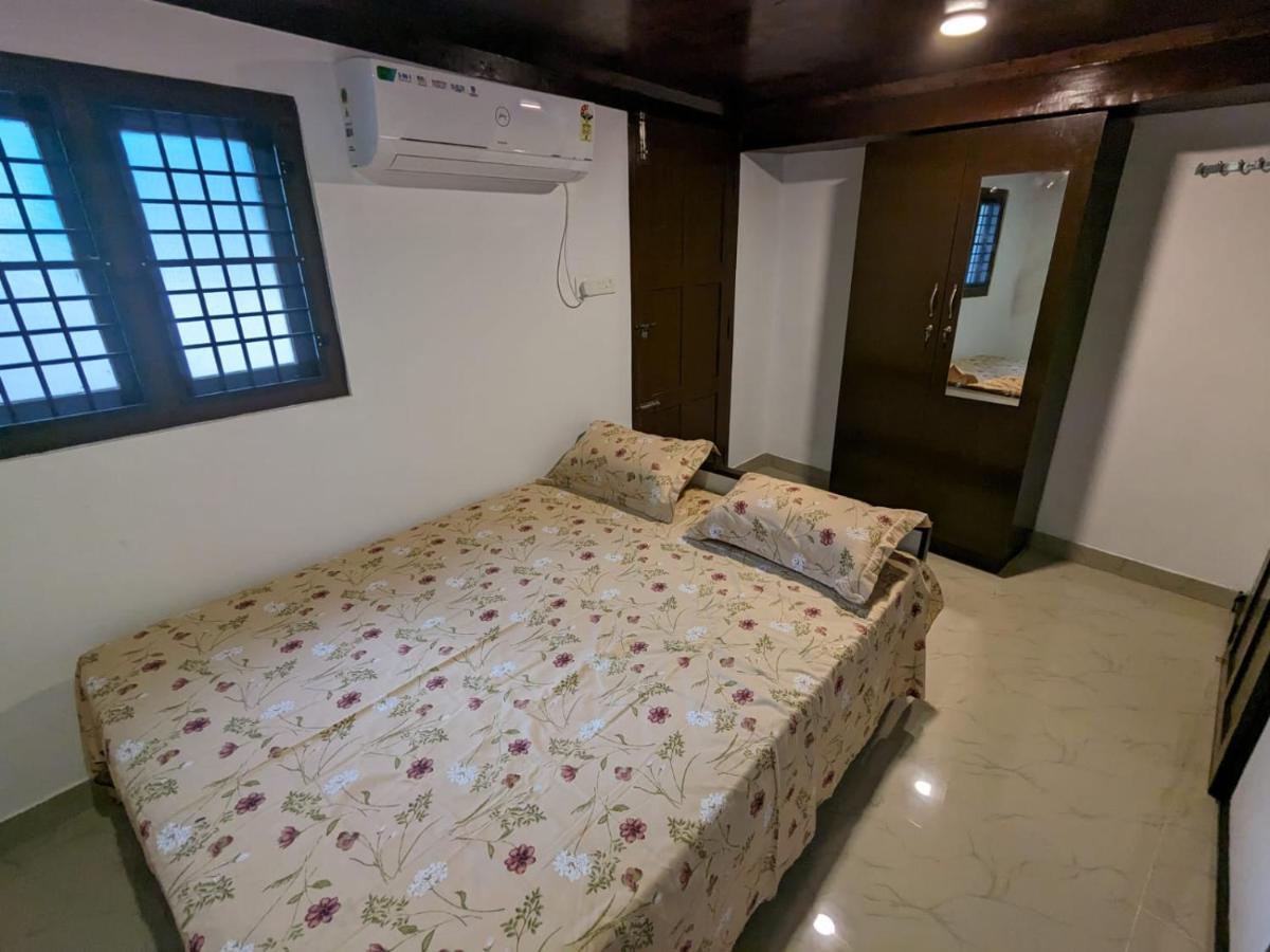Budget Home Kochi エクステリア 写真