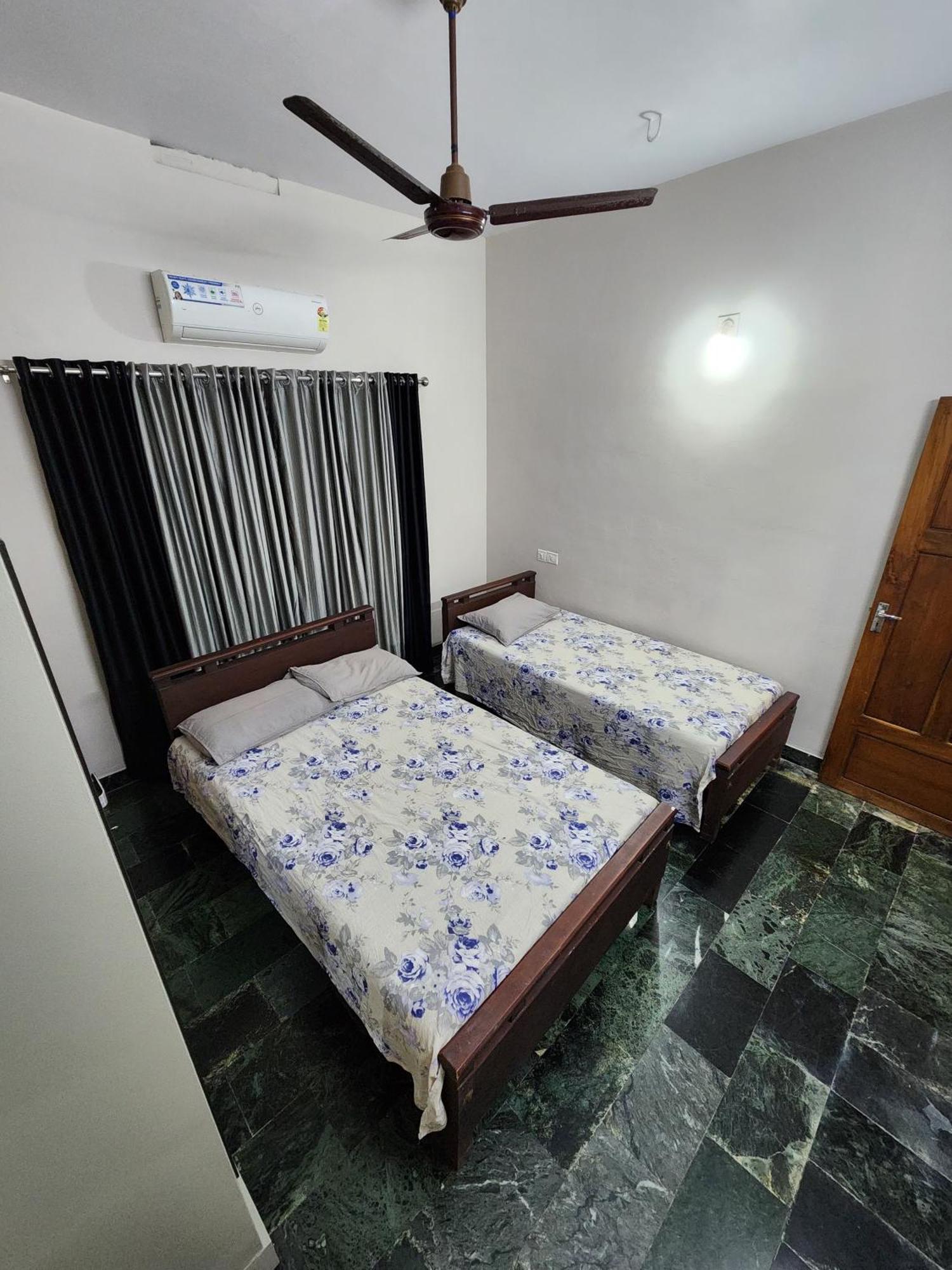 Budget Home Kochi エクステリア 写真